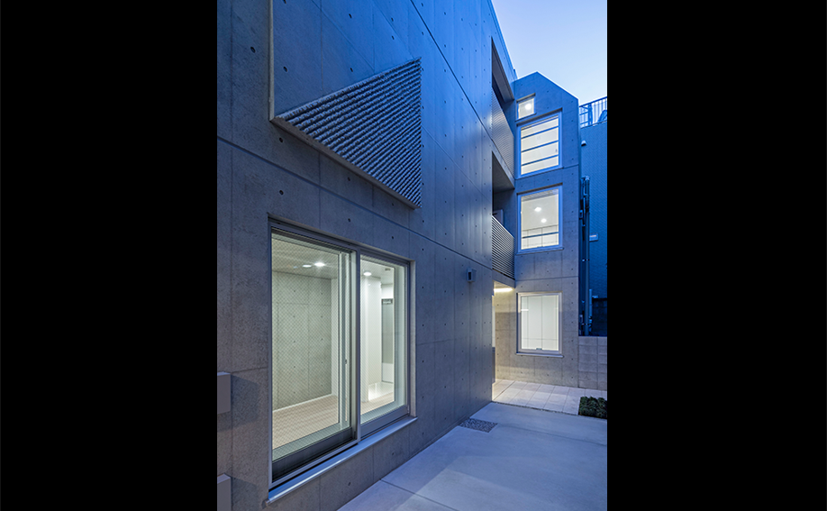 ESCENARIO NAKANO ARAI 245